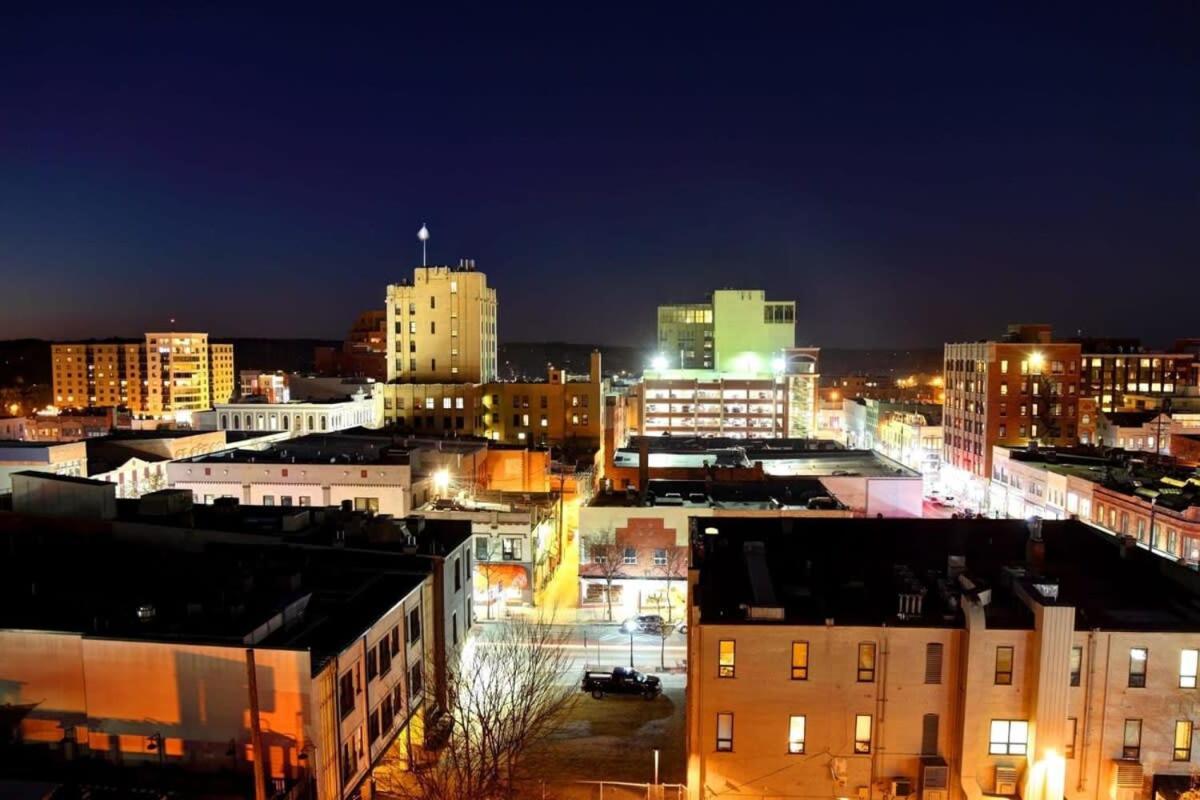 Downtown Ann Arbor 2 King Bed Balcony Apartment Exteriör bild